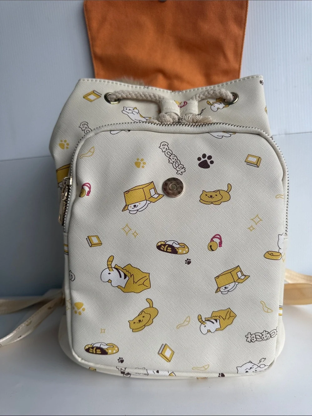 Roffatide Anime Neko Atsume Backpack Backpack Cat Daypack Flap Drawstring Bag